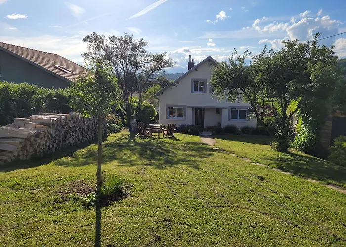 Maison Lombardi - Gite 6 Personnes 4 Etoiles